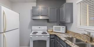 3004 Speedway Unit 6 Gallery 10