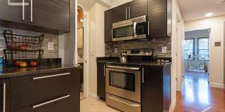 Huge 2 bed condo located near the Green Line and Boston University! Gallery 3