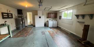 Charming 3 Bed / 2 Bath Ranch on Large Lot – Cul-de-Sac Location – $2,495/mo Gallery 22