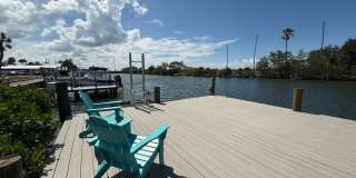 Beautiful 2/2 on Water Gallery 41