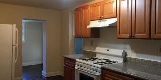 Great Home! New Kitchen with Granite Counters! Large Living Room! Gallery 1