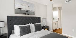 St. James Crossing Apartment Homes Gallery 13