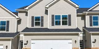Discover modern living in the heart of Cornelia! Gallery 1
