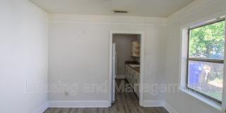 2104 Maybank Highway Gallery 6