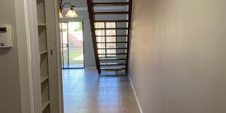 2 bedroom + loft, 2 bathroom townhome near UCF Gallery 3