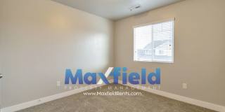 LEASE SPECIAL - 3BD, 2.5 BA, 2GA Draper townhome with super fast fiber internet Gallery 18