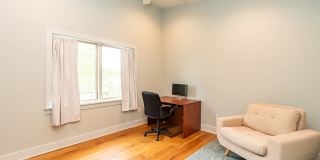 CHARMING, MODERN, CUSTOM HOME IN MID-CITY FOR RENT Gallery 20