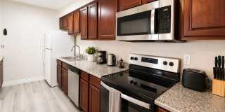 5026 River Glen Drive Gallery 7