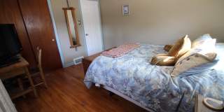 112 N HARVARD Road Gallery 16