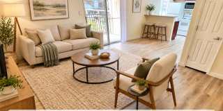 ** Beautifully maintained and move-in ready 2-bedroom, 2-bath Condo!!! ** Beautifully maintained and move-in ready 2-bedroom, 2-bath Condo!!! Gallery 1