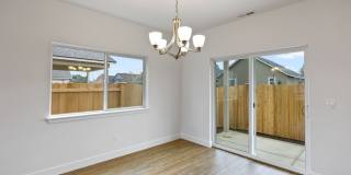 4 bedroom home in desirable neighborhood Gallery 14