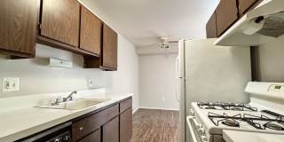 Warren Woods Apartments Gallery 7