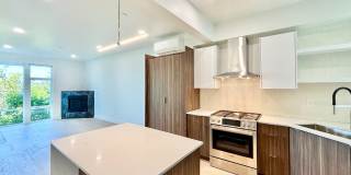 2025 Built Queen Anne Townhome with Rooftop & Water Views Gallery 6
