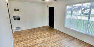 New Listing! 3 bedroom House! Gallery 3