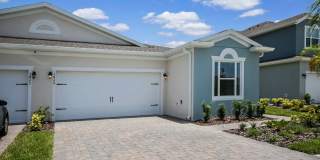 3 Bedroom 2 Bath Villa in Oak Tree Pointe for RENT! Gallery 1