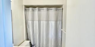 12498 Riverside Drive #205 Gallery 16
