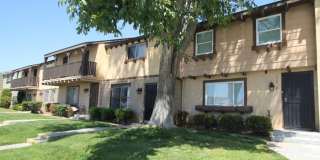 Spacious 3-Bedroom Townhome with Garage and Assigned Parking in San Ysidro Gallery 1