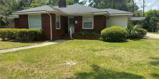 5201 Habersham Street Gallery 1