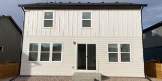 Exquisite 3 Bed 2.5 Bath Single Family Home Gallery 26