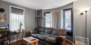 Spacious 4BR House in Haverhill Gallery 1