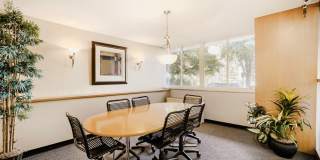 Gorgeous Capital hill studio condo Gallery 16