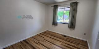 Single family home with large back yard! Gallery 15