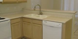 Unfurnished, 1-year long-term rental Gallery 8