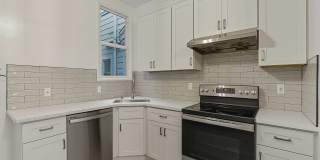 1614 Washington Street Gallery 12