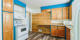 Comfortable 2 Bed, 2 Bath Pet-Friendly Home with Central Air & Cozy Flooring! - Available on June 10th! Comfortable 2 Bed, 2 Bath Pet-Friendly Home with Central Air & Cozy Flooring! - Available on June 10th! Gallery 8