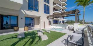 2103 BAYSHORE BOULEVARD Gallery 85