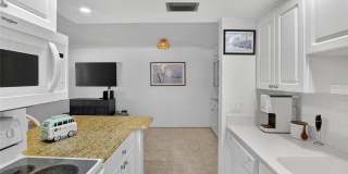 650 PINELLAS POINT Drive S Gallery 10
