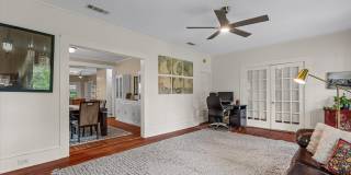 4320 Greenwood Boulevard Gallery 16
