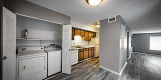 Pebble Point Apartments Gallery 12