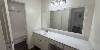 171 Mariposa Apartments Gallery 19