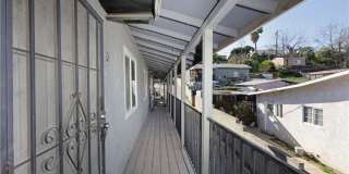 2770 Marengo Gallery 1