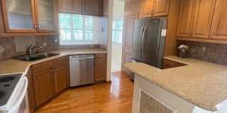 1328 Bayview Circle Gallery 15