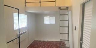 1428 S Oakley Place Gallery 21