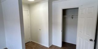 Upgraded 2 Bedroom 2 Bath Condo, Available Now! Gallery 22