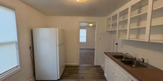 Adorable two bedroom, one bath house! Gallery 7