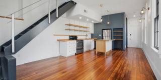 Vibrant One Bedroom Apartment in Over the Rhine Gallery 7