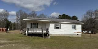405 Zollie Lavender Road Gallery 1