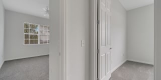 Beautiful 3/2 Condo in Davenport! Water and basic internet included! Gallery 20