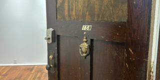 6041 Waterman Boulevard Gallery 1