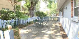 Great 4BR/2BA South Tampa home with Large fenced yard. Gallery 14