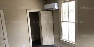 $1100  - 3 bed 1 bath - Single Family Home Gallery 8