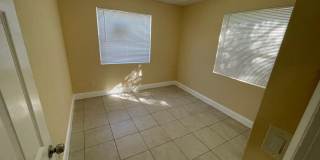 4/2 Home for rent, all tile floor, granite counter tops, new cabinetry, central ac. Gallery 14
