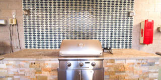 Poets Row Gallery 21