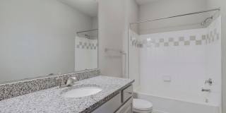 Lakeside at Town Center Apartments Gallery 68