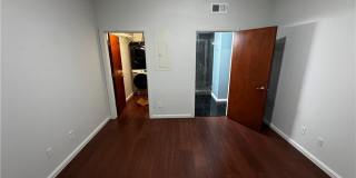 1237 Washington Avenue Gallery 19