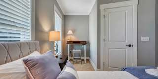 716 Tattnall St Gallery 21